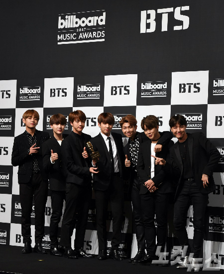 'K팝 새 역사' 방탄소년단의 다짐 "앞으로도 지금처럼"(종합)