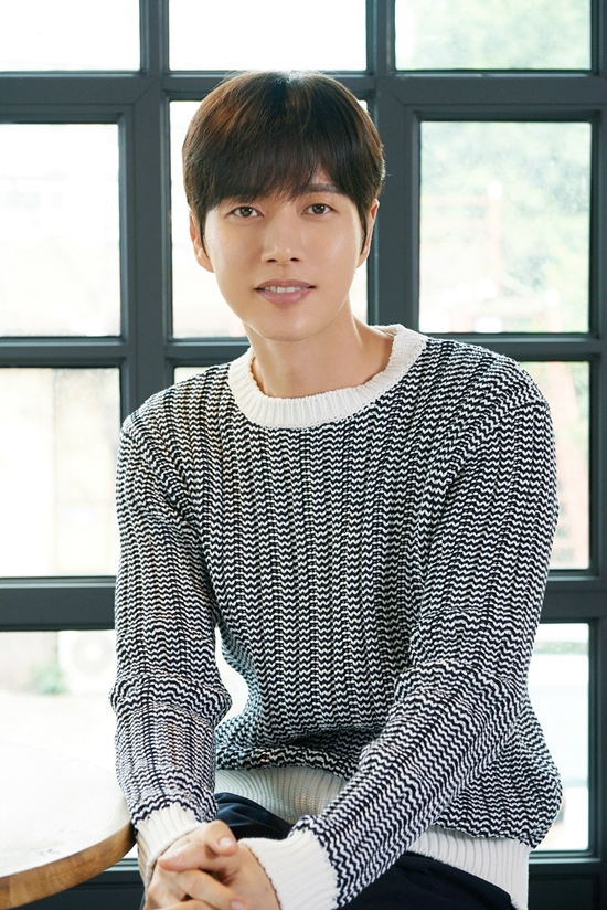 박해진 "SNS, 백해무익하다 생각해 안 한다"