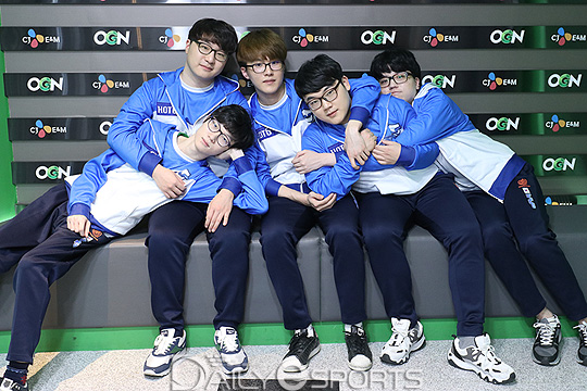승강전을 통해 롤챔스에 올라온 팀의 모범이 되고 있는 MVP.