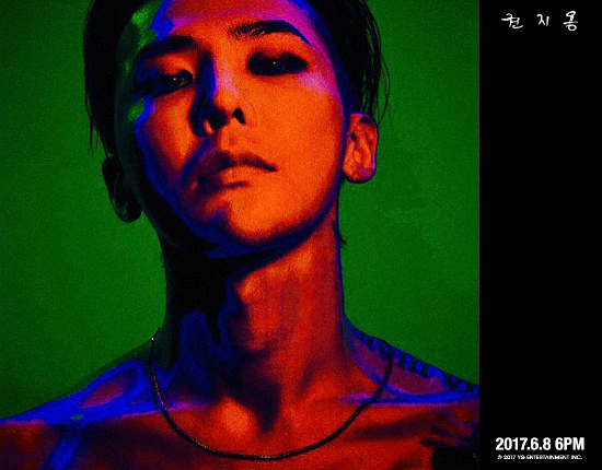 탑 대마초 논란과 맞물린 지드래곤 솔로 컴백
