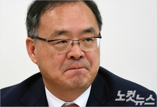 슈틸리케 감독, ‘상호합의’로 한국 떠난다