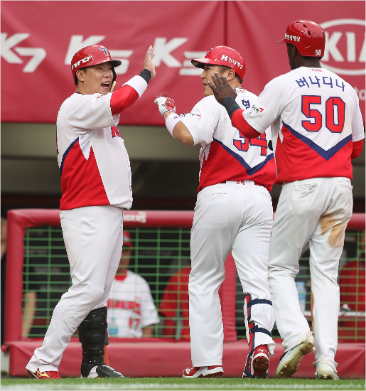 무자비한 호랑이들, MVP 니퍼트에 악몽을 선사하다