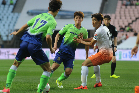 K리그 떠나는 ‘★’, 왜 다시 ‘J리그’인가