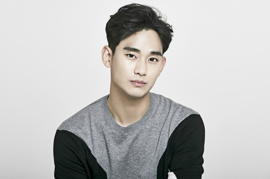 김수현이 설명한, 불친절한 영화 '리얼'