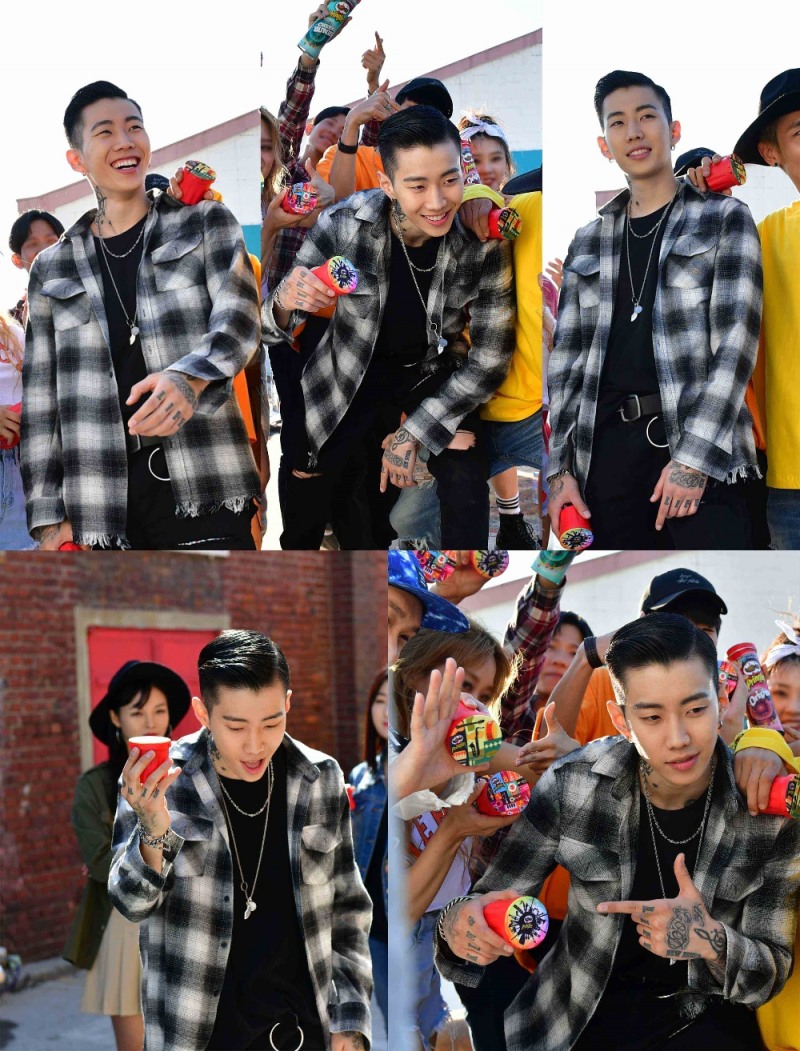 프링글스 박재범 비하인드컷.(사진=프링글스)