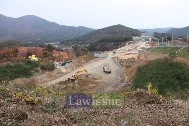 건설현장에 소장과 짜고 일용직 인건비를 허위청구해 편취하는 사례가 만연하고 있다.