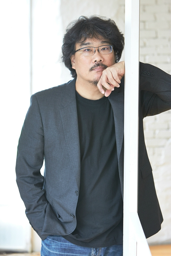 사랑스러운 '내 새끼'와 팔리는 '고기', 그 사이의 '옥자'