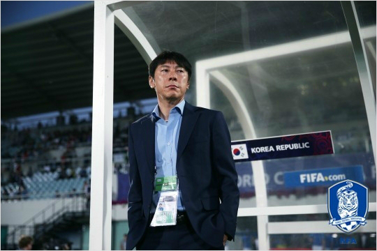 '소방수 전문' 신태용, 대표팀에서 신태용 색 보여줄까