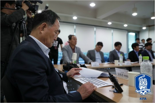 신태용 낙점 이유? ‘접착제’가 되어라!