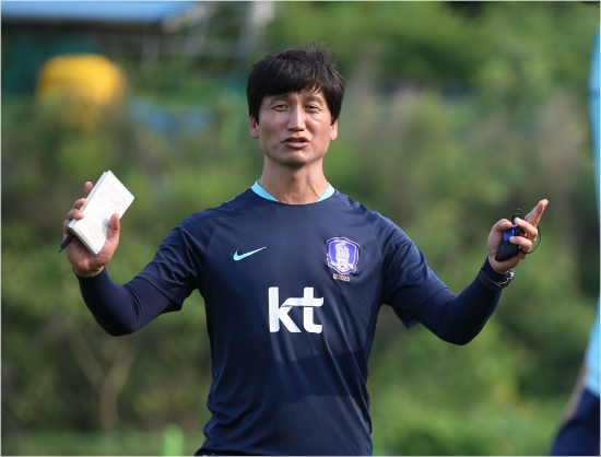 정정용 감독, '韓 축구의 미래' 책임진다