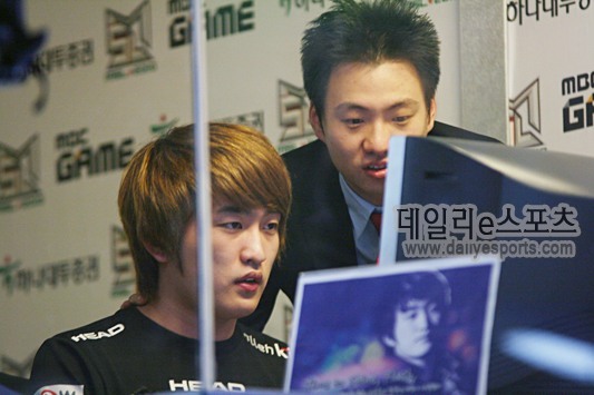 KT Rolster’s Lee Ji-hun "Coaching staff should be a bridge and an umbrella"
