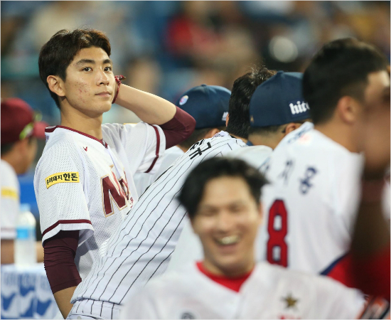 이정후 "아버지보다 첫 해 성적 좋다? 디테일을 보세요"