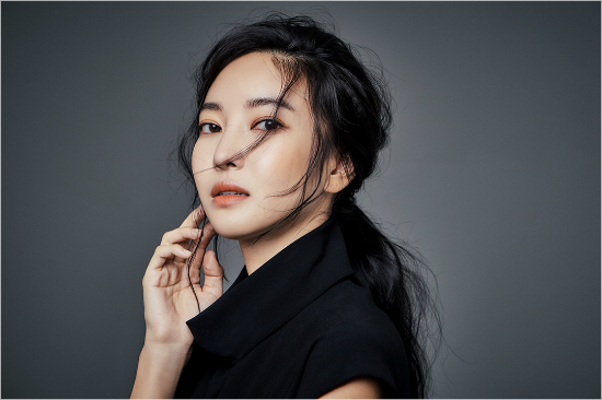 배우 전향한 NS윤지 … 첫 배우 프로필 사진 공개