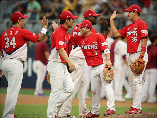 2017 KIA, 역대 '타이거즈 최강' 1993 해태 넘어설까
