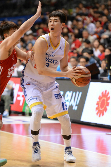 '리바운드·3점 모두 밀렸다' 韓 농구, 캐나다에 완패