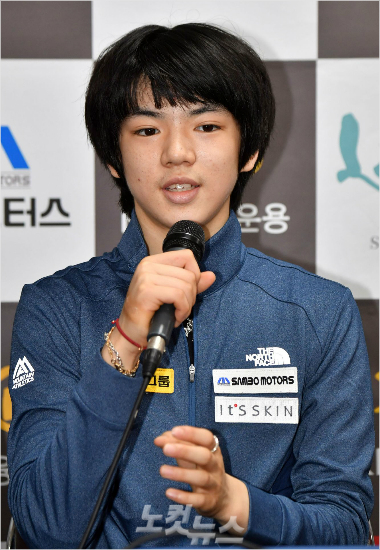 "차근차근 차분히" 김연아의 길, 첫걸음 떼는 차준환