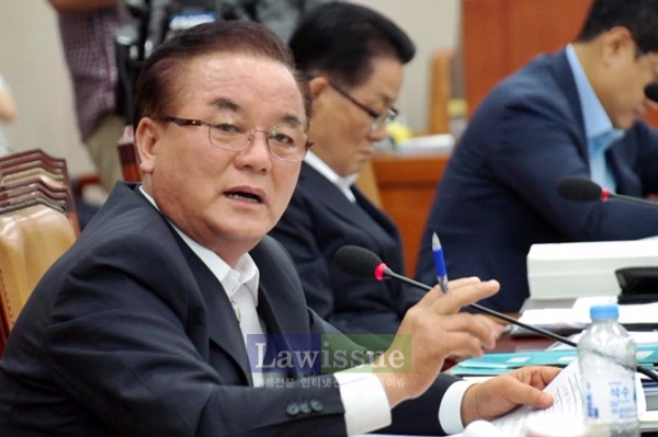 정갑윤 국회의원