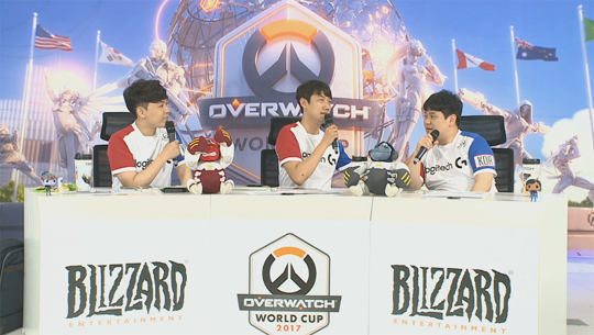 박종렬과 전화 인터뷰를 나눈 중계진.(사진=오버워치 월드컵 중계 캡처)