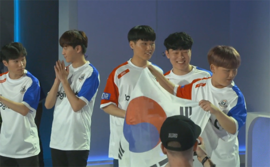 오버워치 월드컵 8강에 오른 한국대표팀.(사진=오버워치 월드컵 중계 캡처)