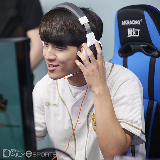 에버8 위너스의 미드 라이너 '셉티드' 박위림.