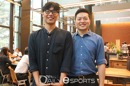 핸드허그의 김정환 매니저(왼쪽)과 박준홍 대표.