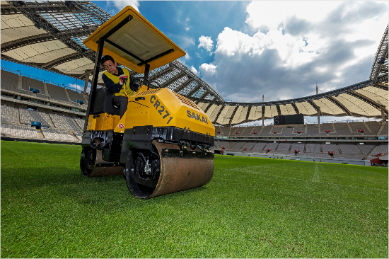 '韓 축구 위해' 서울월드컵경기장, 잔디 개선 작업