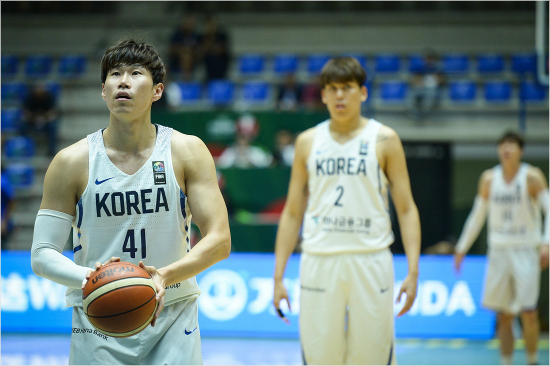 '거침없이 뛰고 쏜다' 韓 남자농구, 빠르고 화려해졌다