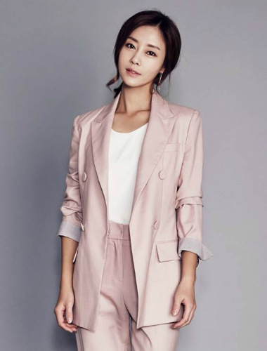 쥬얼리 출신 배우 이지현, 9월 말 결혼