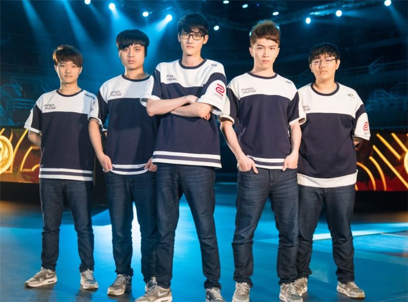 FW, ahq 꺾고 LMS 최강 재입증…네 시즌 연속 우승