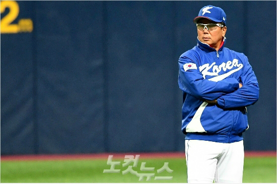 선동열 감독 "와일드카드? 꼭 써야 하나 싶다"