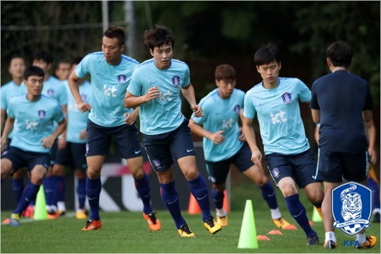 '이란 잡고 월드컵 간다!' 韓 축구의 새 출발 선언