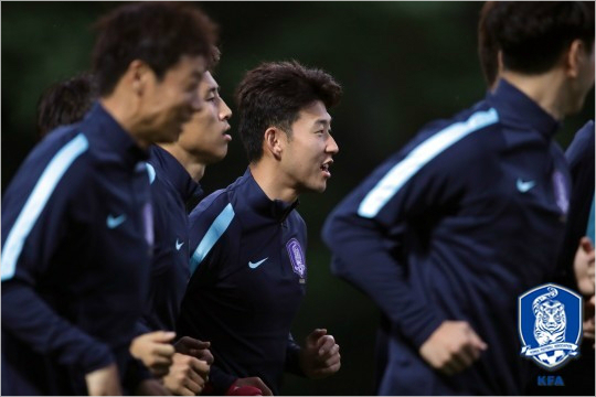'이란 잡고 월드컵 간다!' 韓 축구의 새 출발 선언