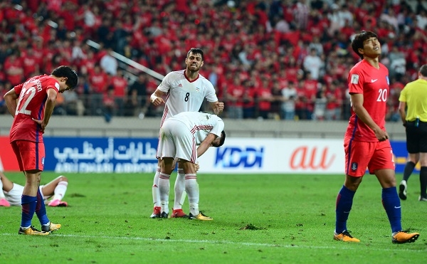 8월 31일 오후 서울 마포구 서울월드컵경기장에서 열린 '2018 러시아 월드컵 아시아 최종예선 A조 9차전'에서 한국이 이란과 무승부를 기록했다.@newsis