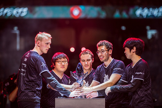 유럽 LCS에서 우승한 G2 e스포츠 LOL 팀.(사진=라이엇 게임즈 제공)