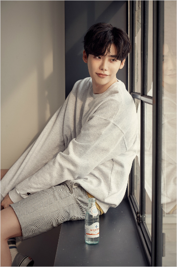 #슬럼프 #SNS #연기복습…이종석 집중 '탐구생활'