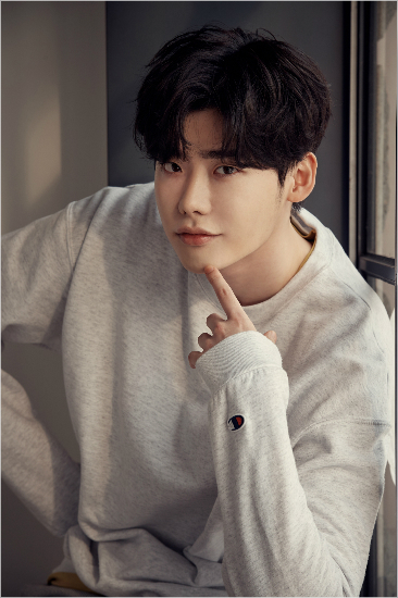#슬럼프 #SNS #연기복습…이종석 집중 '탐구생활'