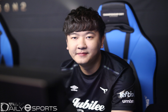 디펜딩 챔피언 김정민.