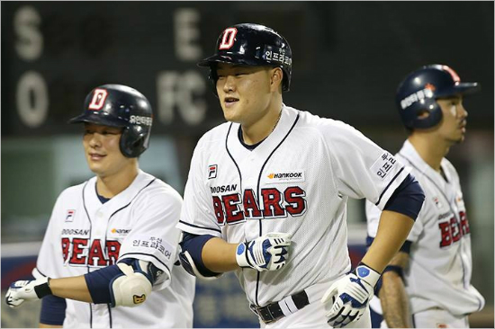 니퍼트는 깨졌지만 '미러클 두산'이 깨어났다