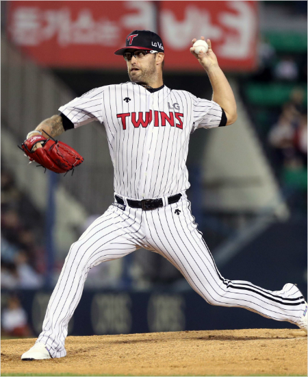 LG 허프 "내 스승은 ML 전설 리베라와 산타나"