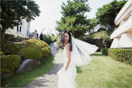 9월의 신부 이지혜, 제주 배경으로 한 예식사진 공개