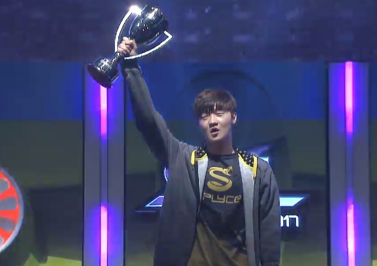SSL에서 처음으로 정상에 오른 김대엽(사진=스포티비 게임즈 생중계 화면 캡처).