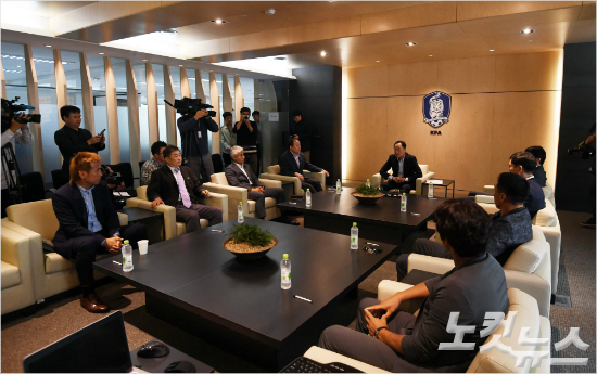 신태용-히딩크, 이제는 '동행'이다