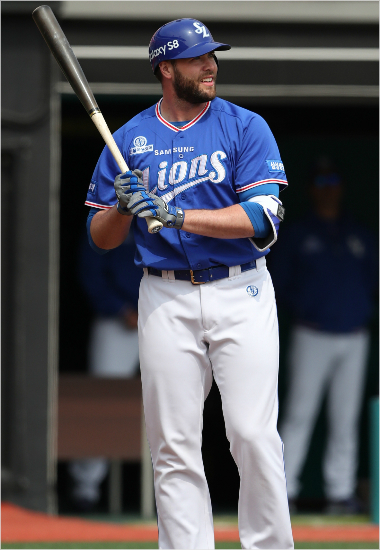 'PS 못 가도' 하위권, 마지막 자존심은 지킨다