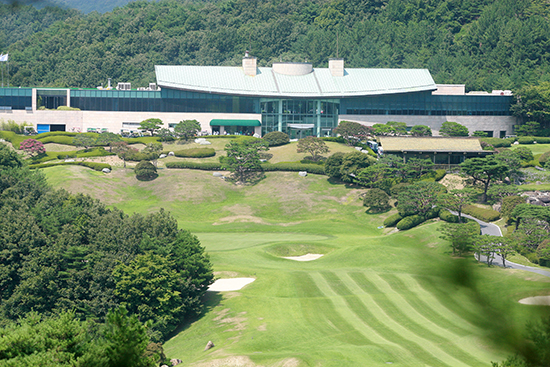 동부산CC의클럽하우스전경.김상민기자