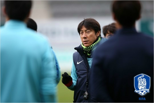 위기의 신태용호, 모로코전도 실험이다