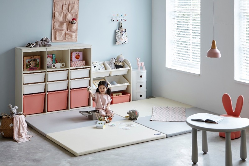 한샘 '애니키즈' 책상 등으로 연출한 자녀방.(사진= 한샘)