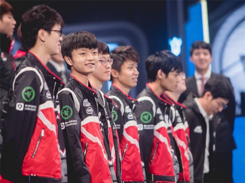 '3전 전패' EDG, 프나틱의 길 걸을까