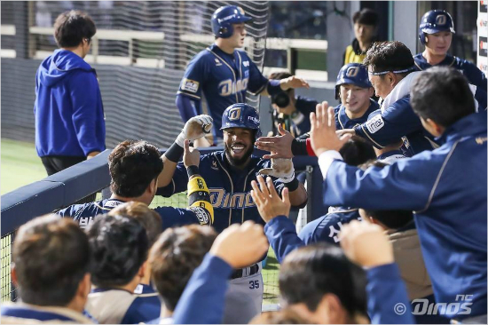 두산-NC, PO 1차전서 드러난 소득과 불안요소