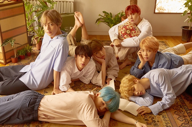 방탄소년단, 美 ‘빌보드 200’ 15계단 껑충…기록 행진 지속