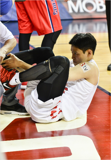 '발목 수술' 김선형, 12주 재활 진단…시즌 아웃은 면해